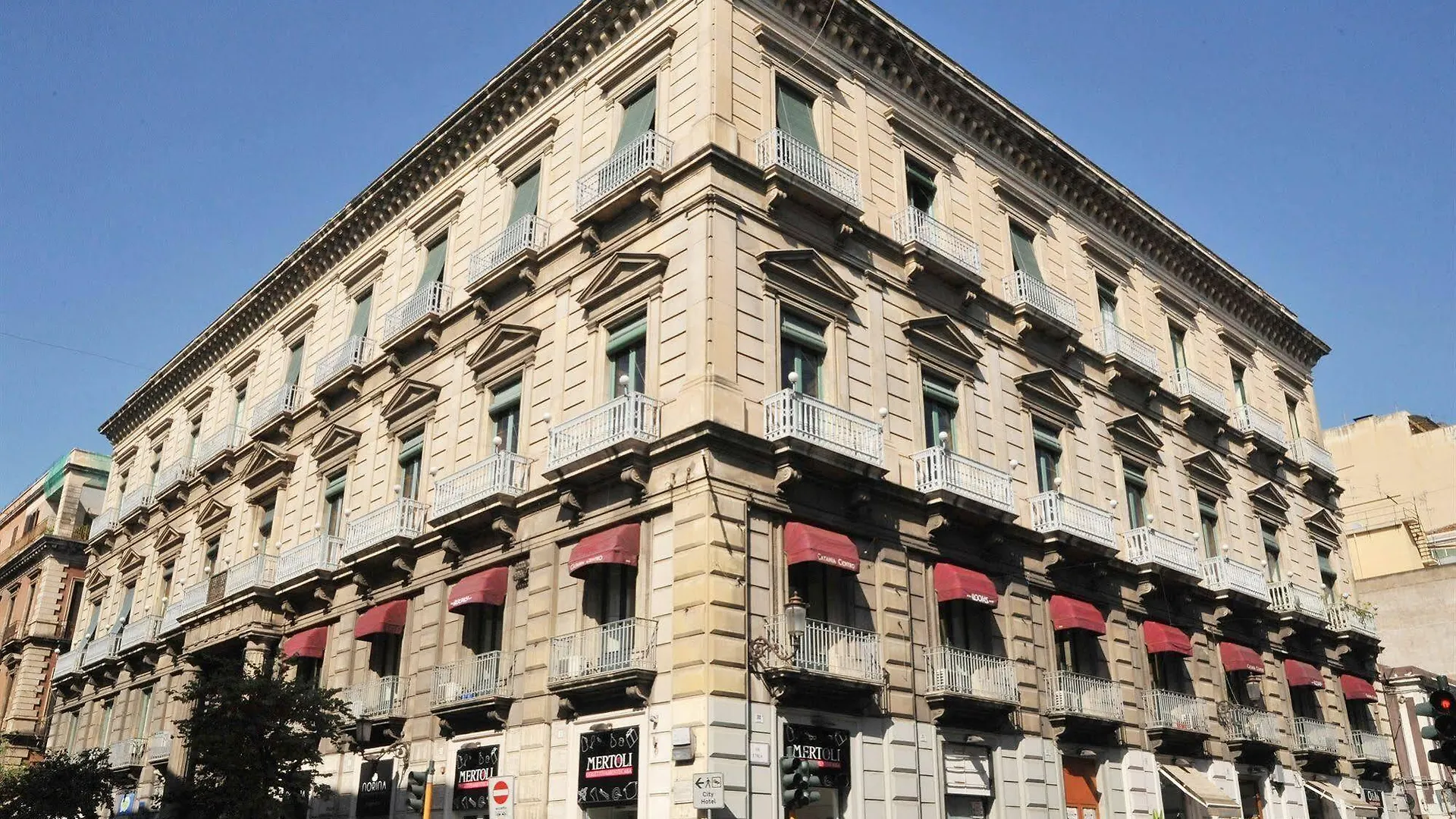 Catania Centro Rooms 3*,